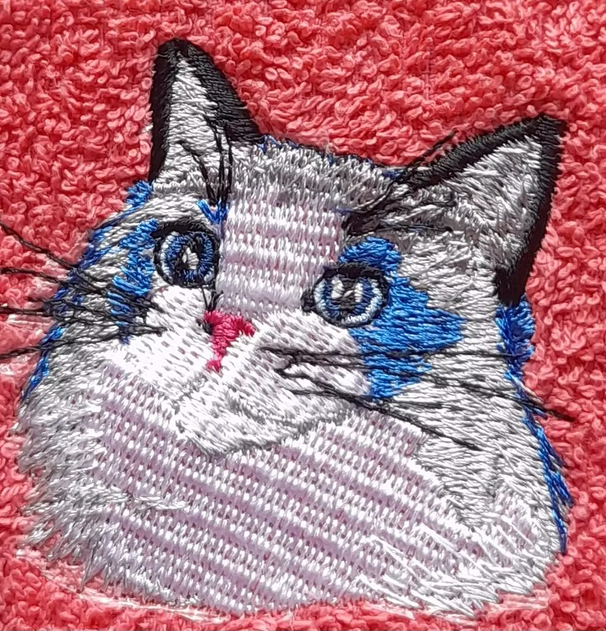 Cadeau brodé personnalisé, Périgord